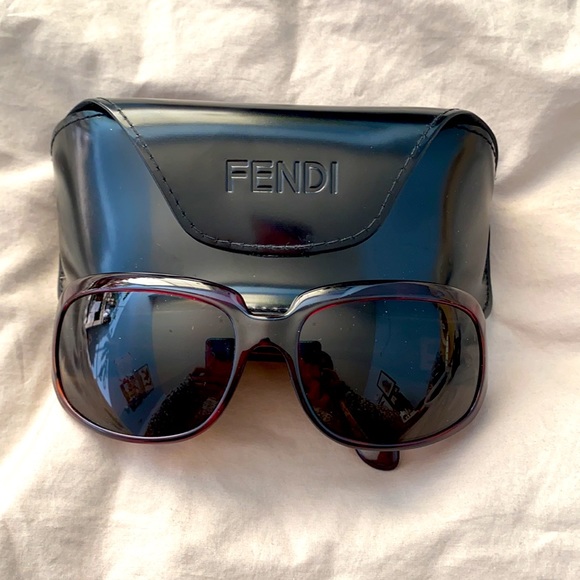 Fendi Sunglasses Vintage - Picture 2 of 5